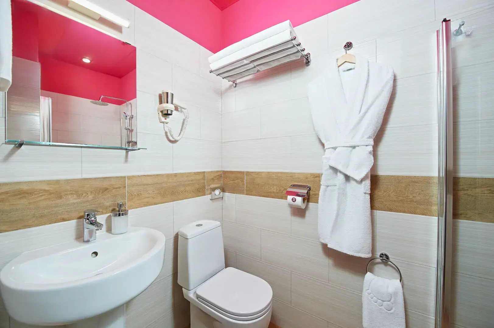 Отель Aura CityHotel