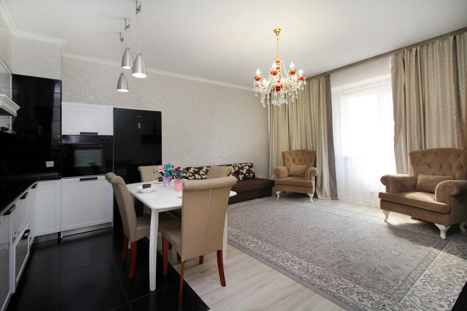 Апартаменты 91 Просторные в элитном районе