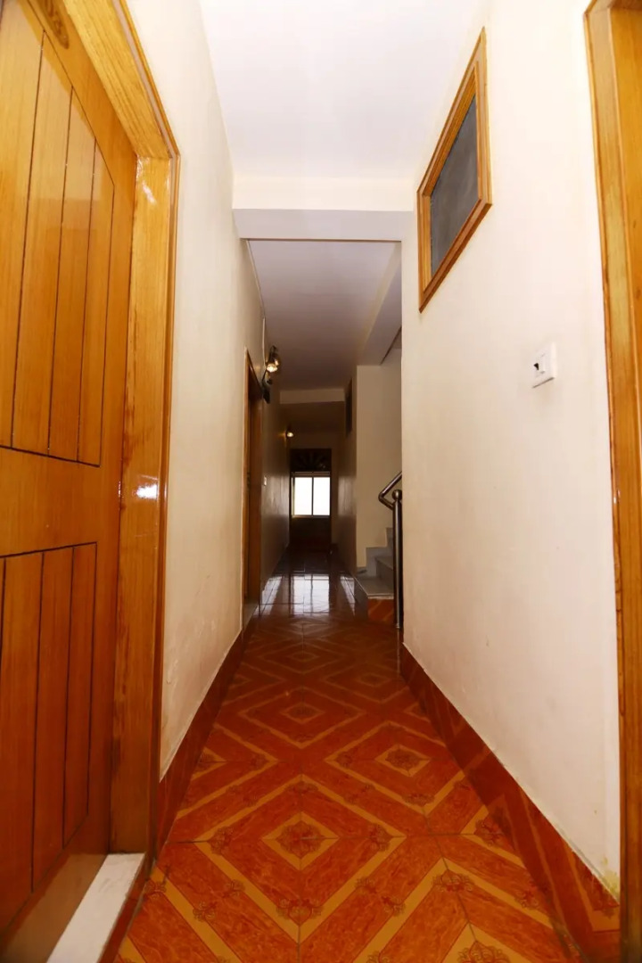 Отель Ganesha Inn