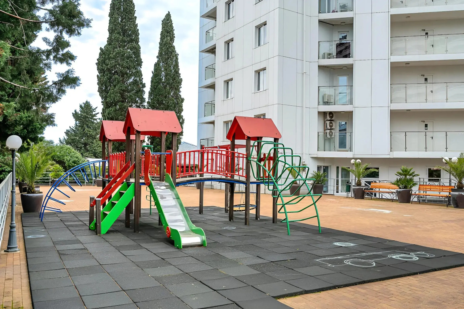 Апартаменты на Черноморской