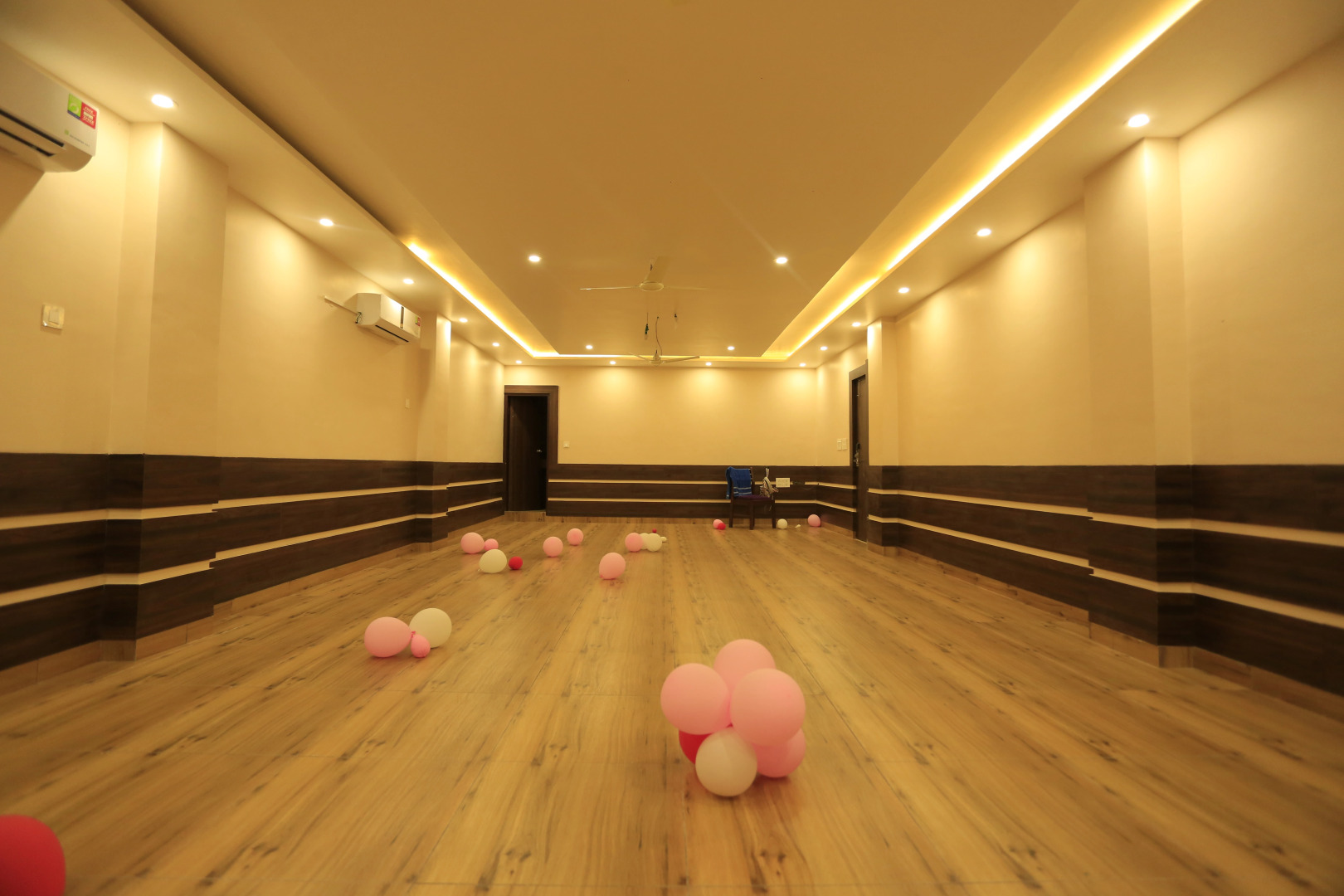 Отель Buddha House Himalayan Brothers