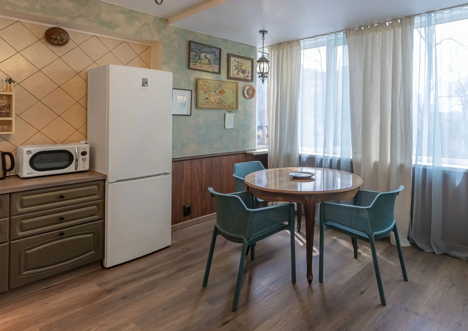 Апартаменты 1 комнатные в центре с видом на море