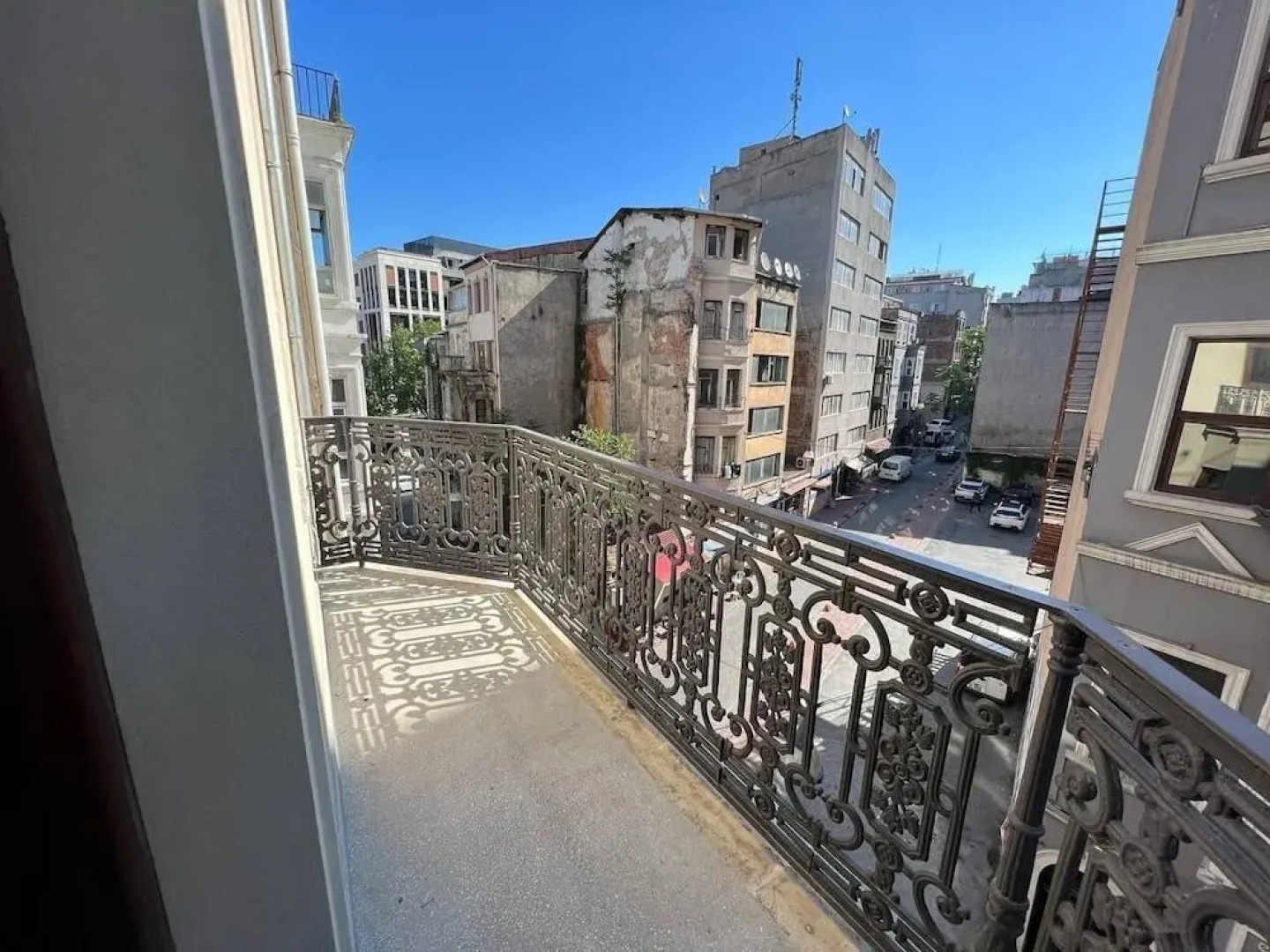 Отель Rafinn Hotel