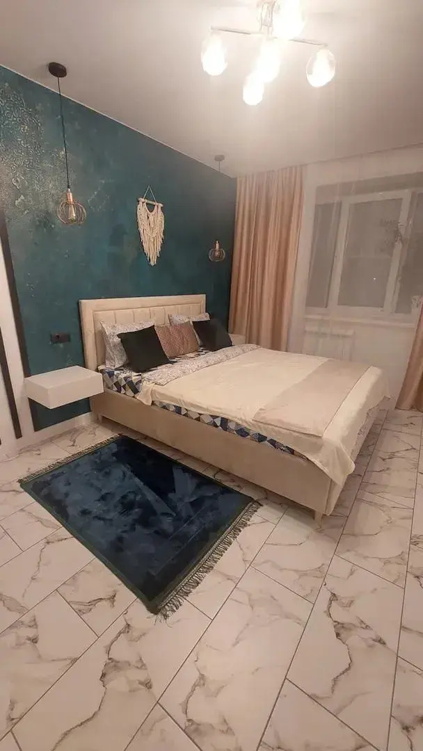 Квартира Трехкомнатная рядом с Кремлем