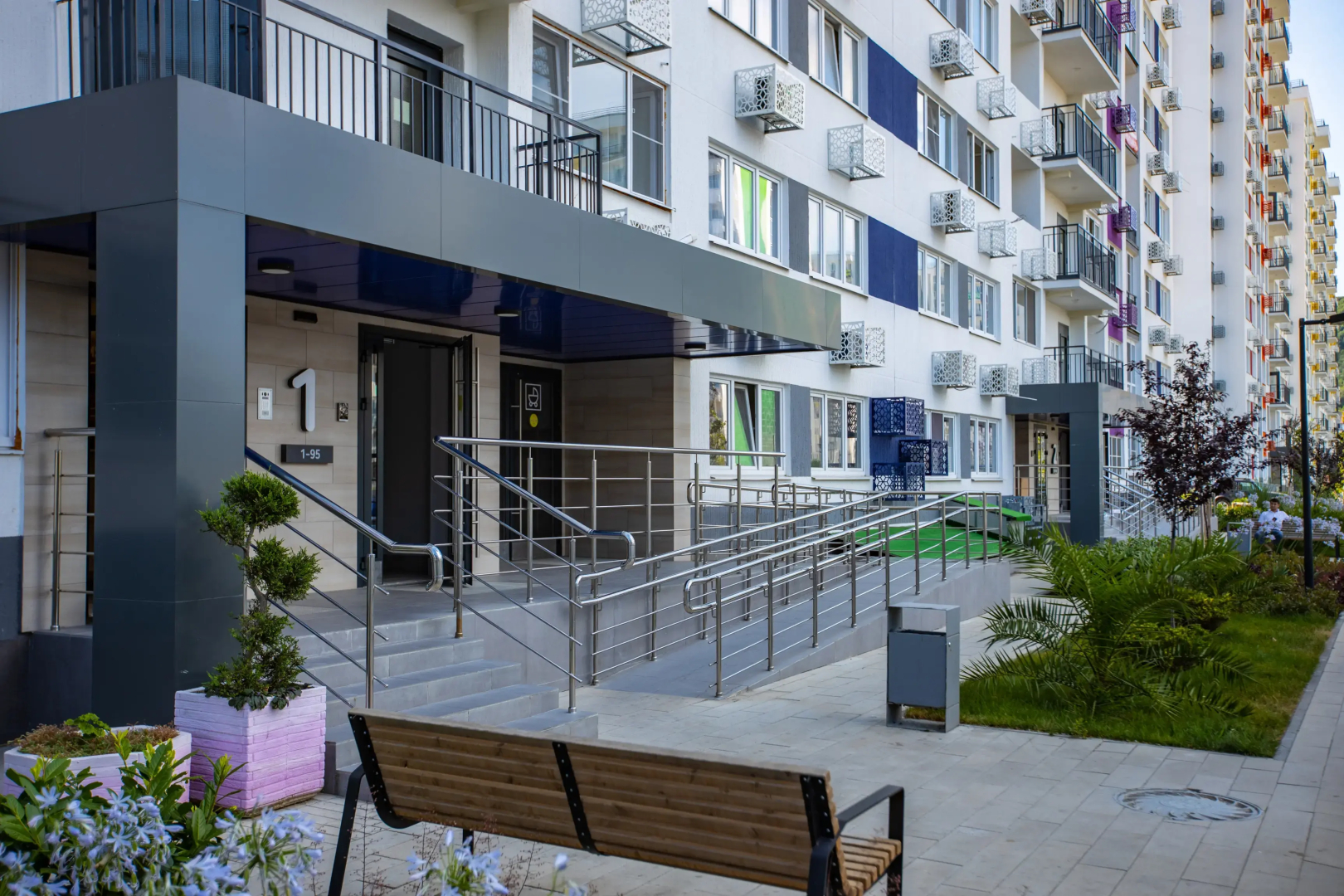 Апартаменты Студия LoveHotelSirius в ЖК бизнес класса Фрукты, Нижнеимеретинская Бухта