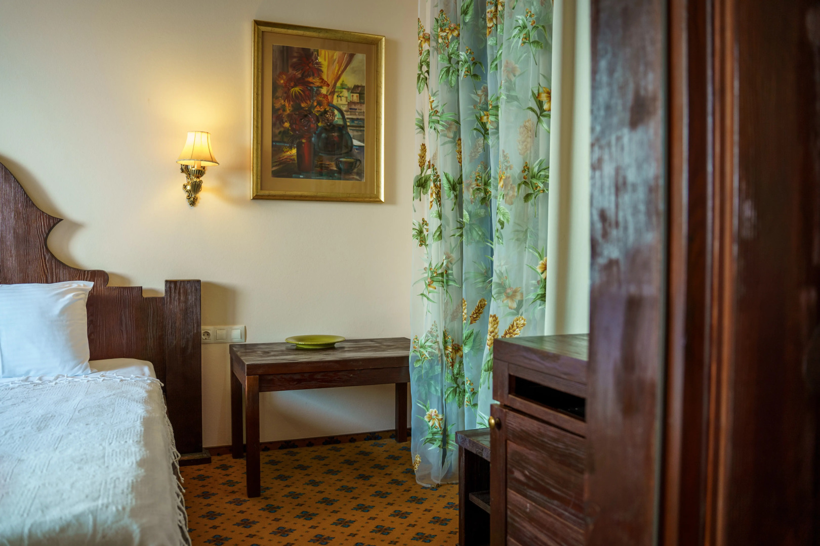 Отель Астарта