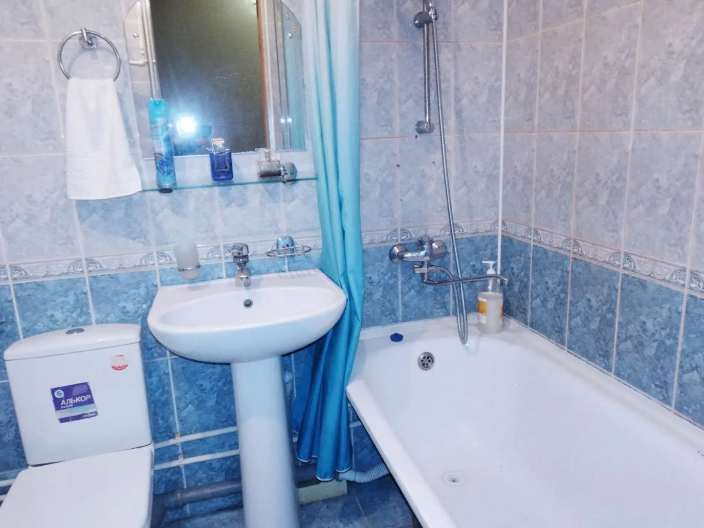 Апартаменты Комфортные апартаменты на Молодогвардейской 215