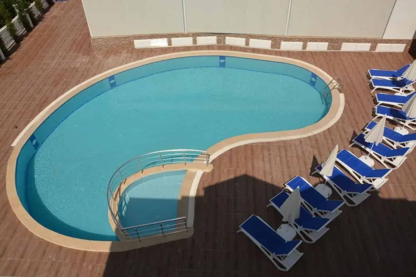 Отель Emily Rose