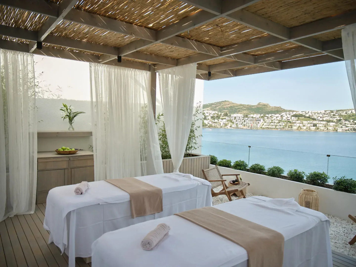Отель Cape Bodrum Luxury Hotel & Beach