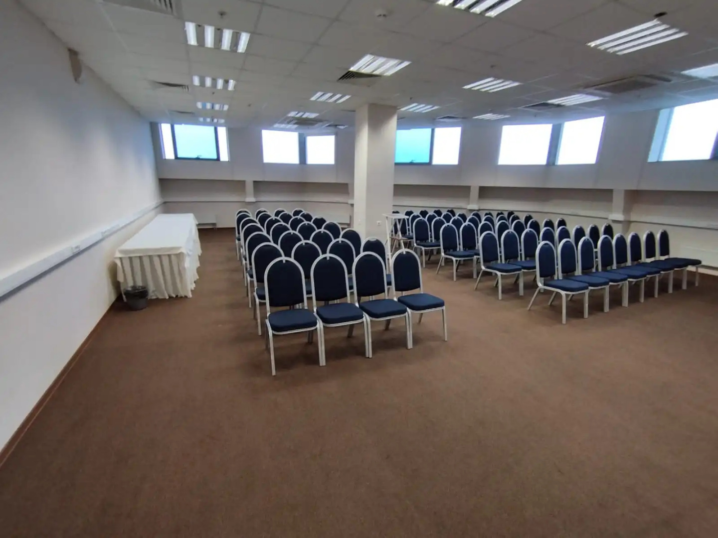 Отель Skypoint Gamma Delta Alfa