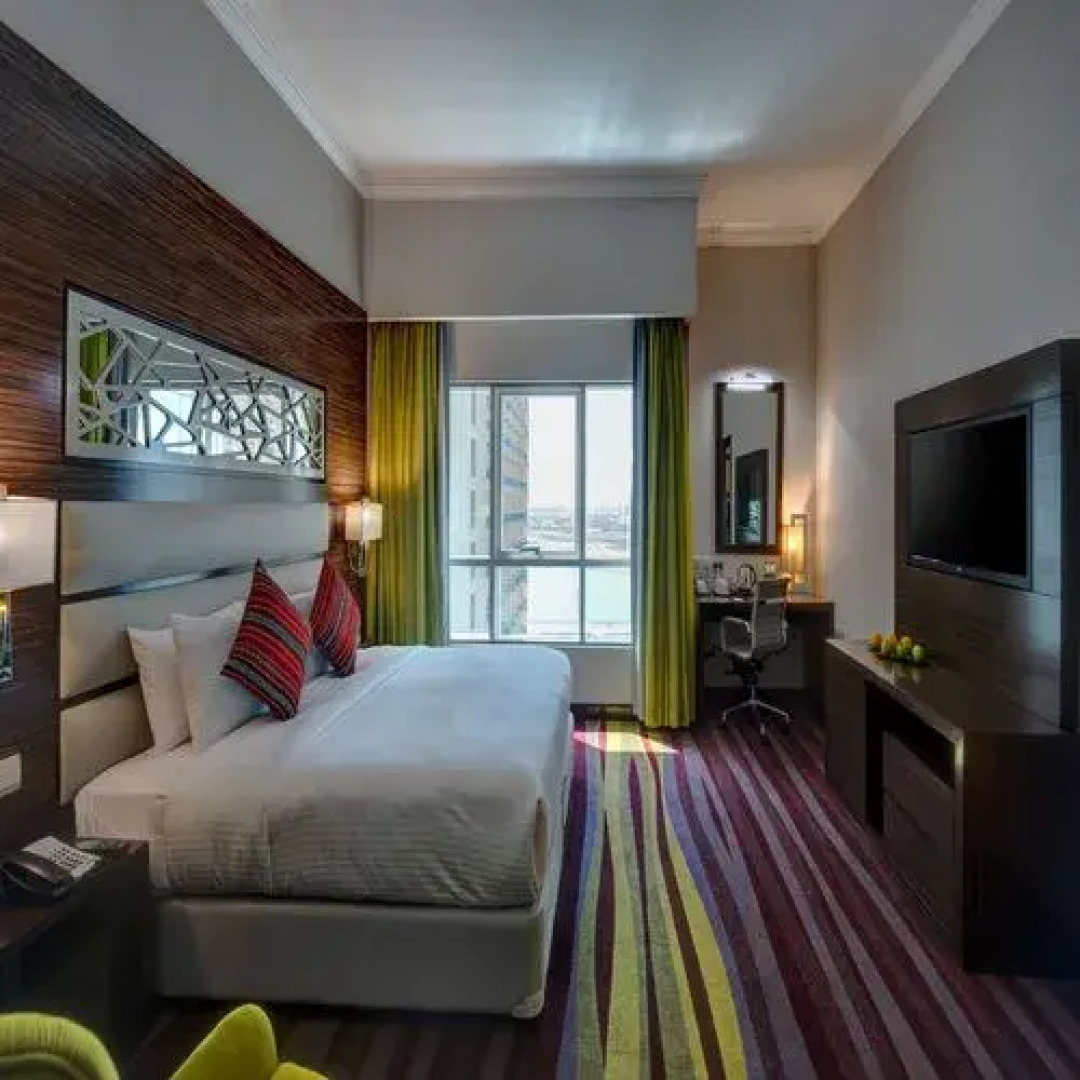 Отель Vintage Grand