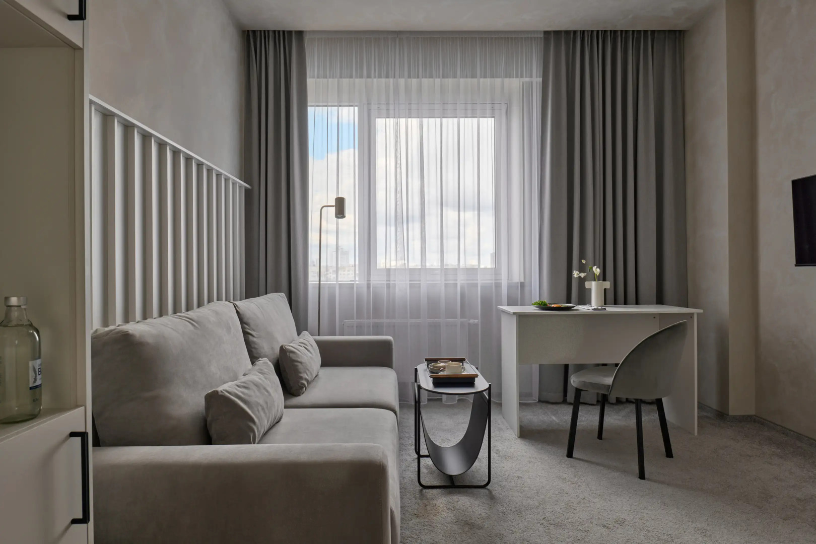 Отель SLIDE Bleisure & MICE