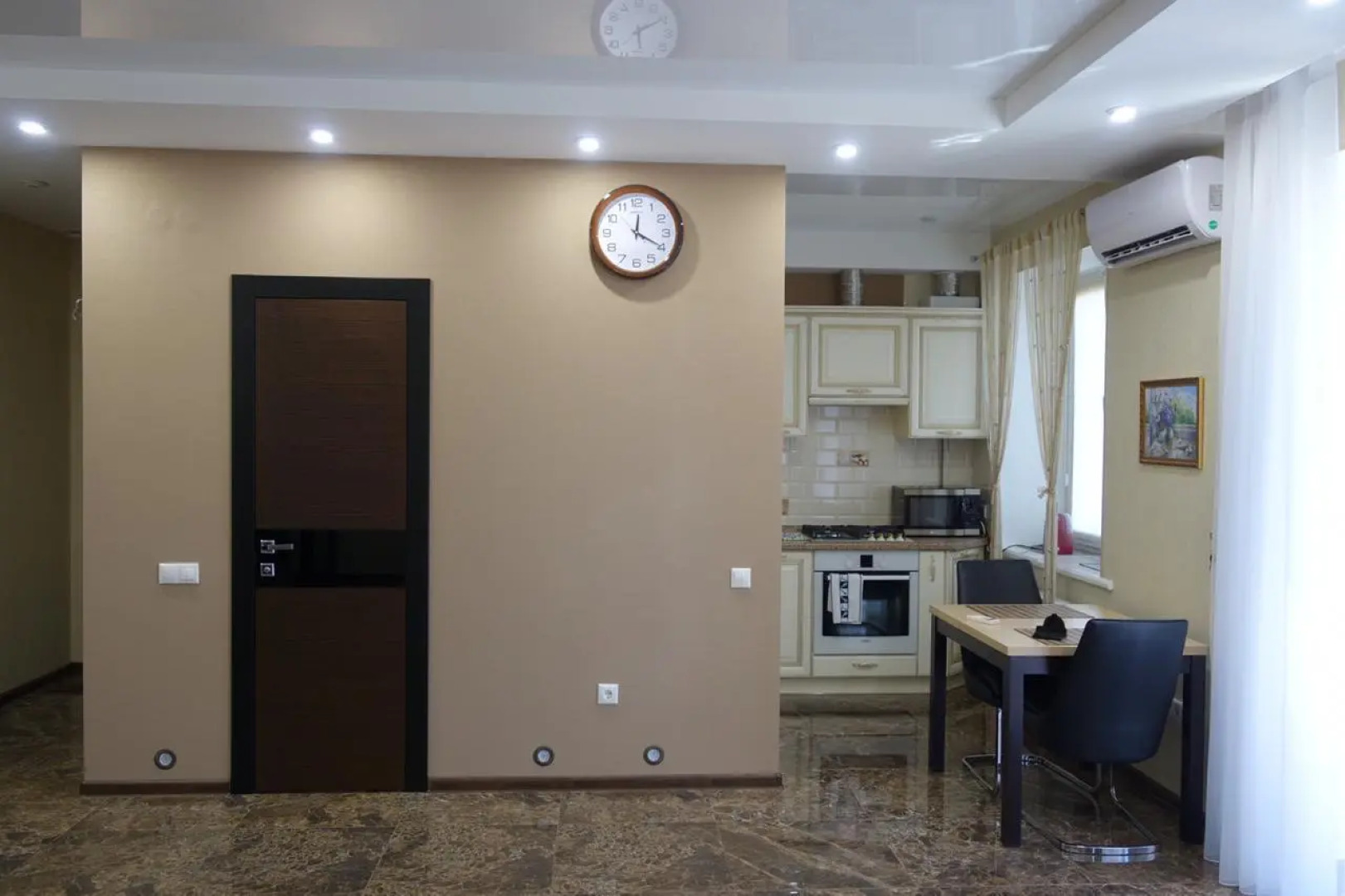 Апартаменты на Рабоче-Крестьянской 7