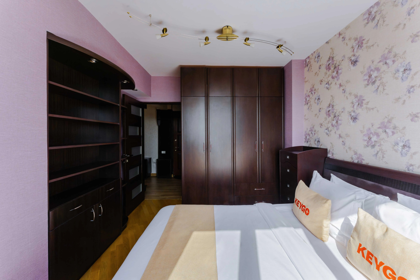 Апартаменты KeyGo #0055 рядом с Площадью Республики