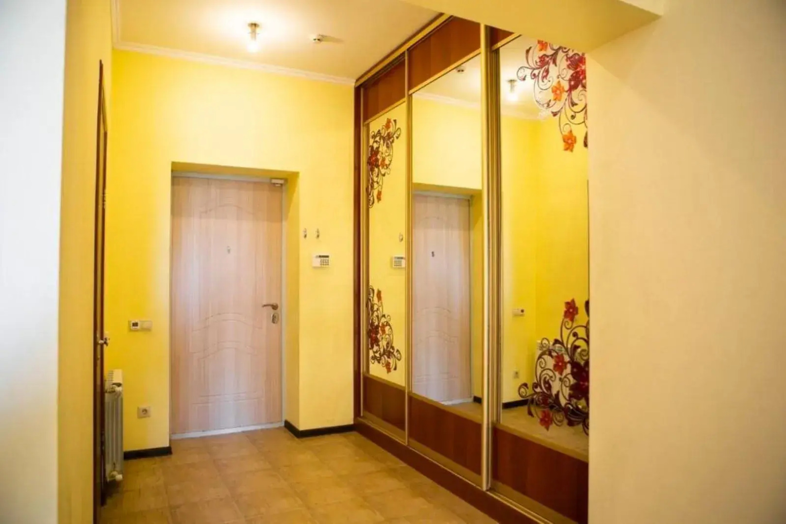 Апартаменты Идеал Хауз 3