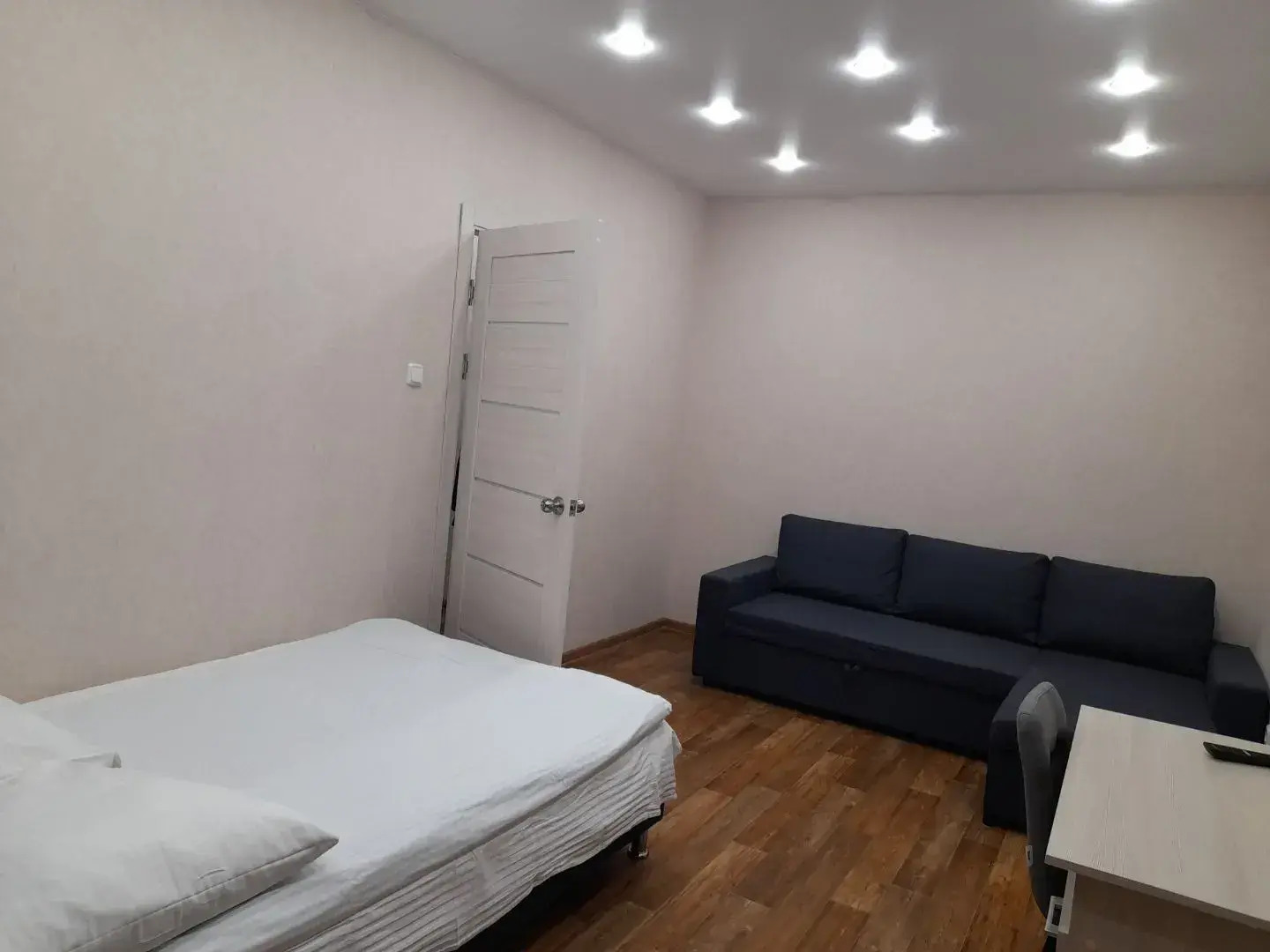 Квартира Илне Однокомнатная рядом БЦ Ямал-Плаза