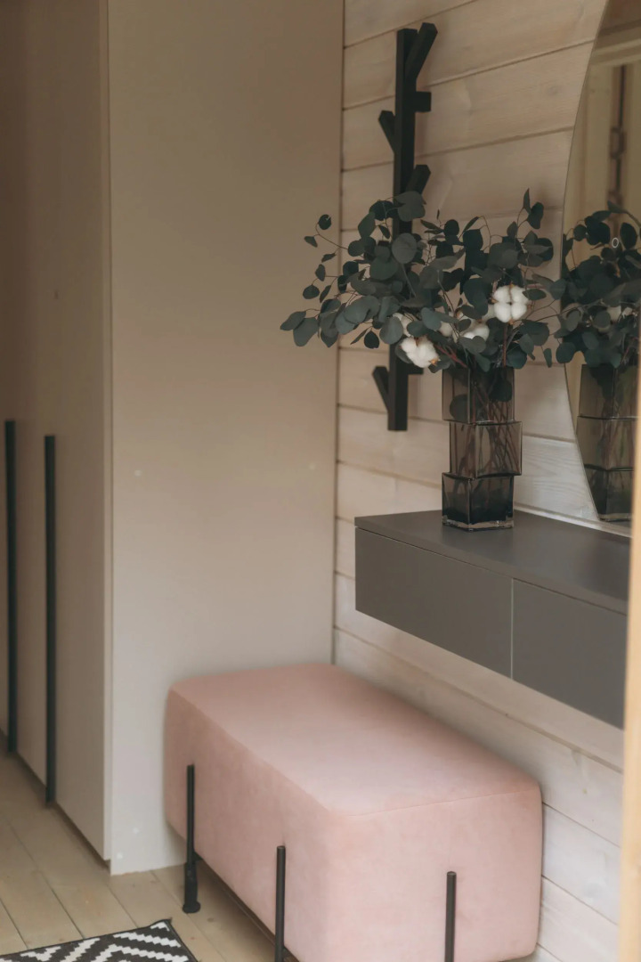 Частный дом с баней бочкой у воды и леса