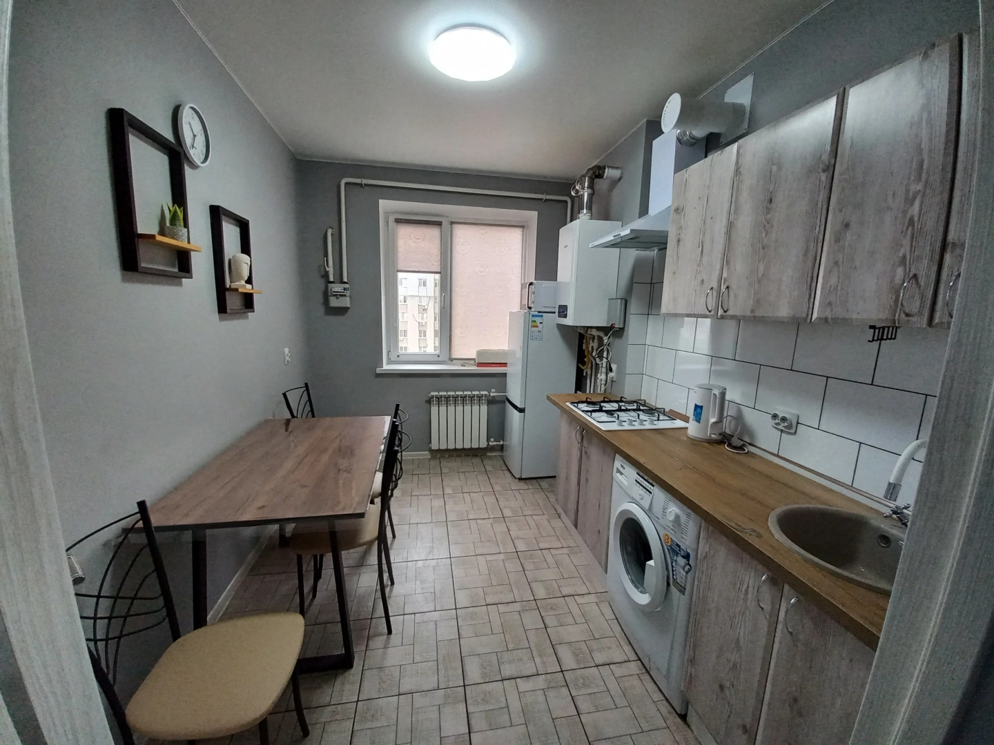 Квартира Просторная 2-к с красивым видом из окна