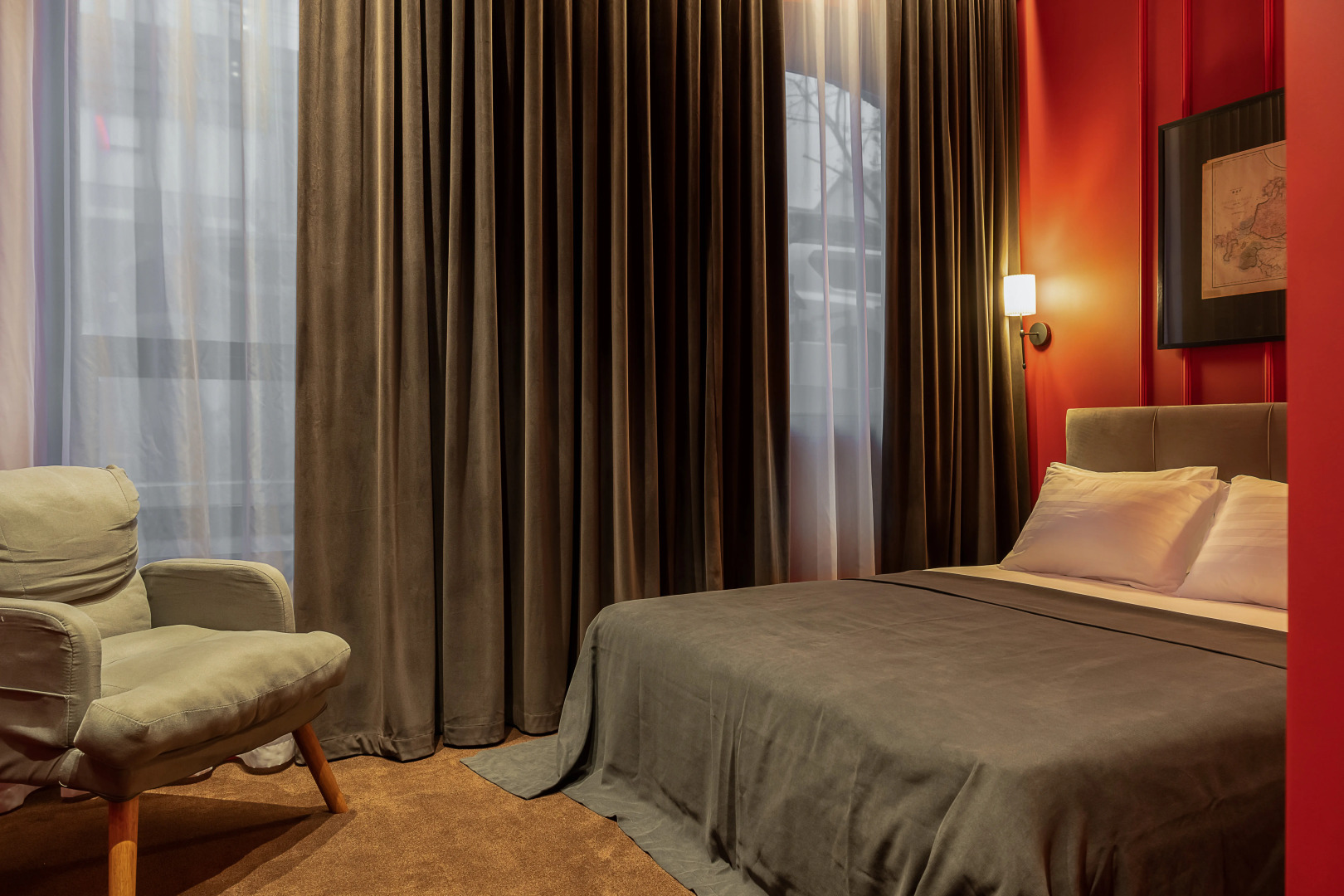 Апартаменты Red room в NikolaevBuilding