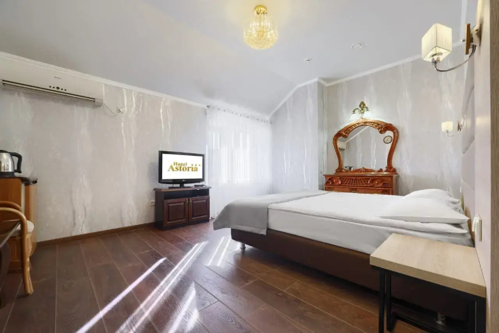 Отель Астория