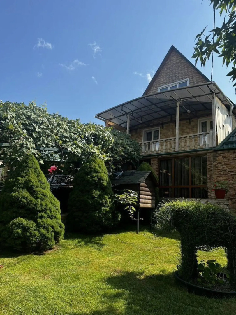 Частный дом на Улице Батайской 10А