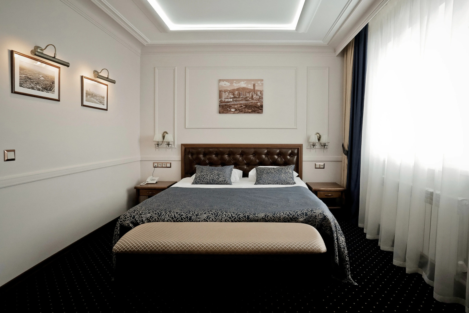 Гостиница Октябрьская