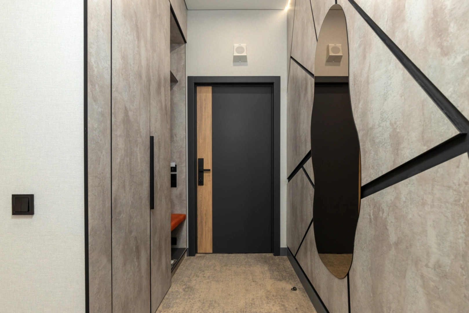 Отель Скала