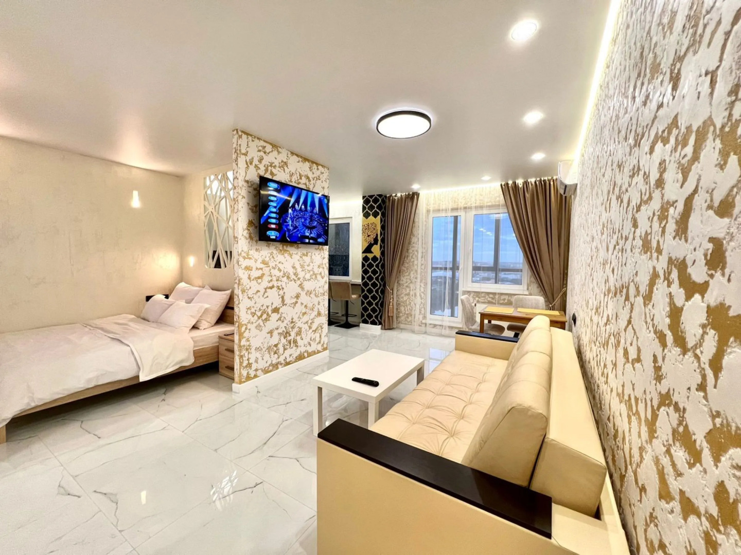 Апартаменты ИннХоум Sky Studio 19 этаж