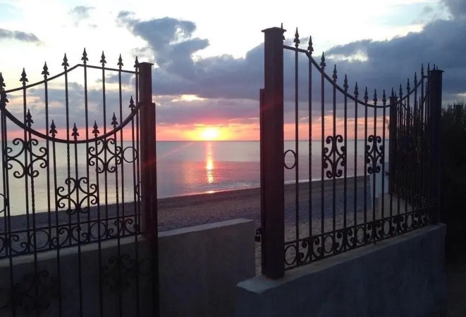 Отель Солнечный берег