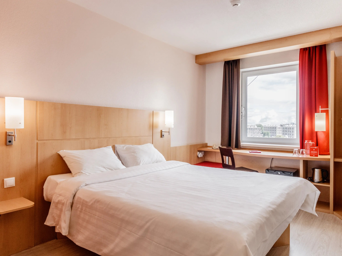 Ирис Санкт–Петербург Центр