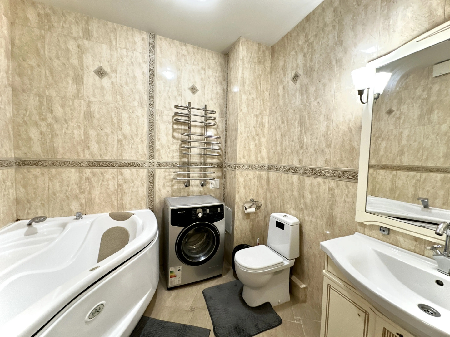 Апартаменты Люкс Трехкомнатные с Видом на Волгу