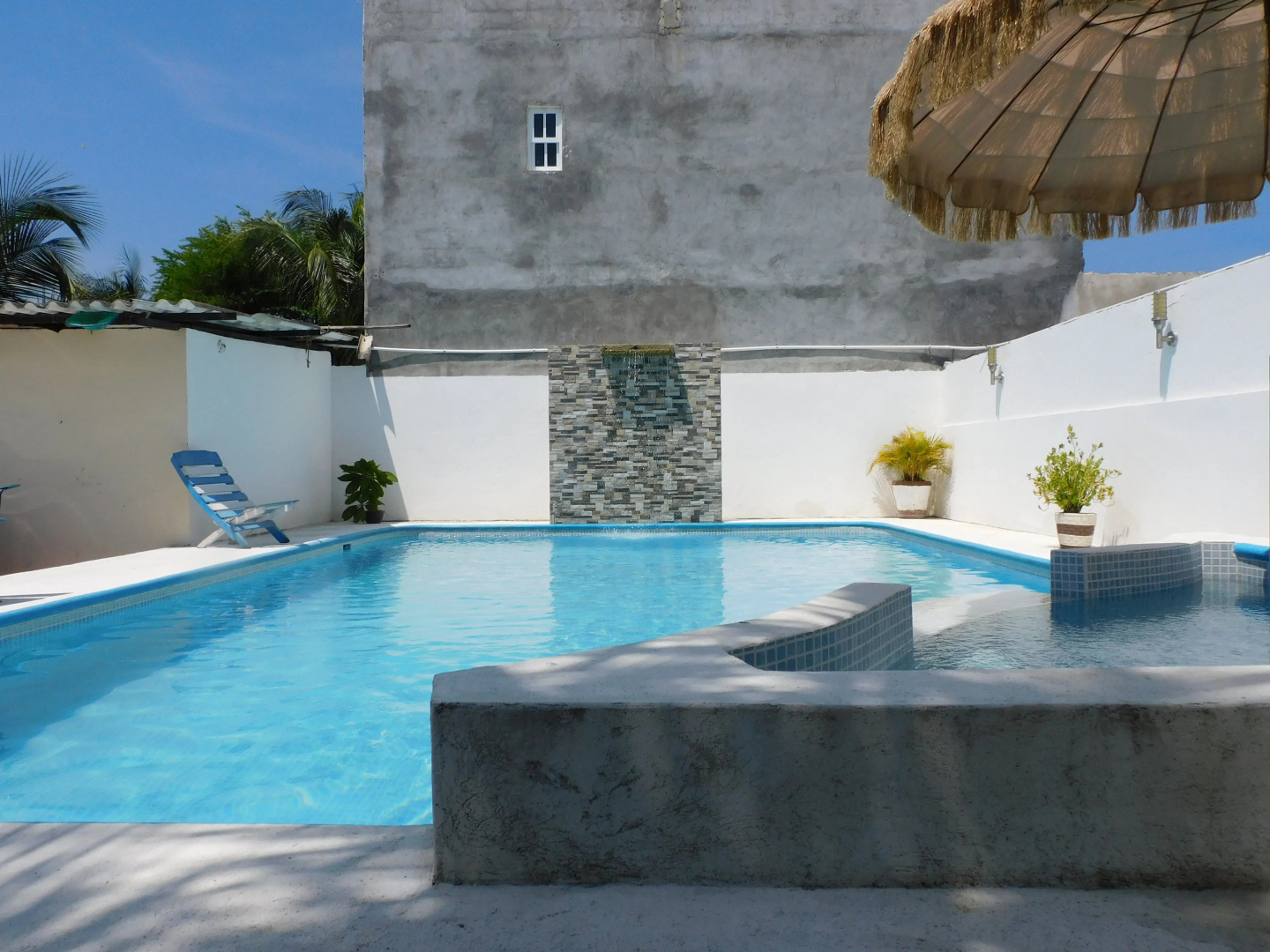 Отель Casa de Huespedes Nayomi By Rotamundos