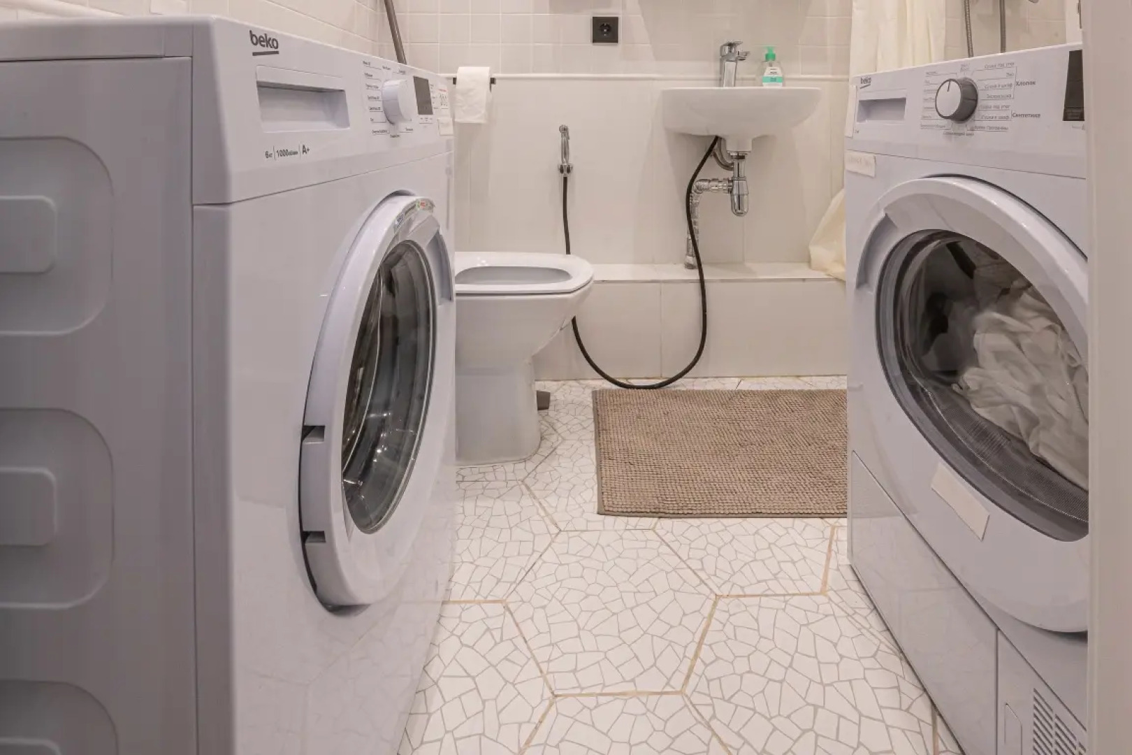 Апартаменты Wow House на Вернадского у метро 1