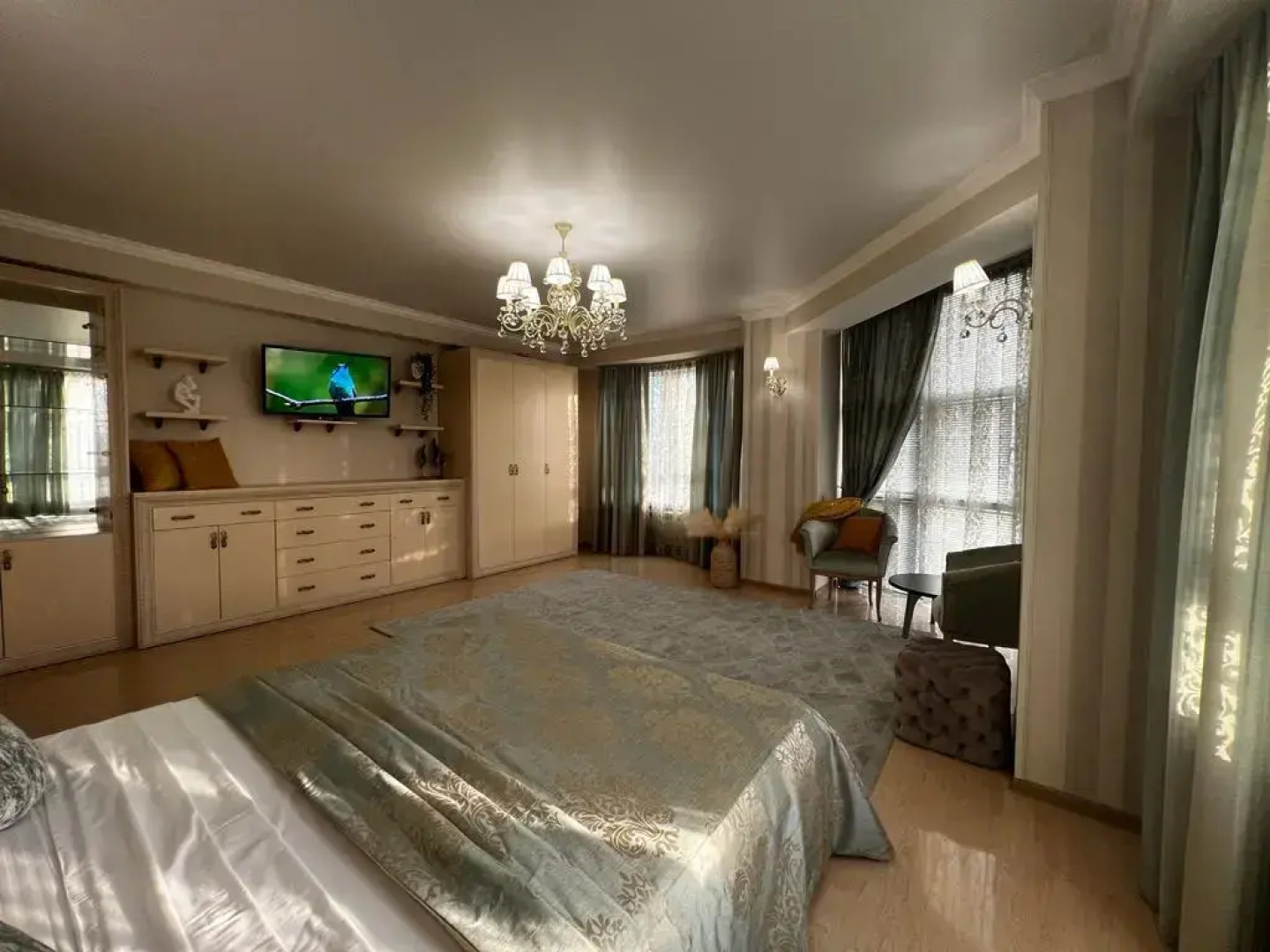 Апартаменты Royal Massimo View Aparts by Sutki26