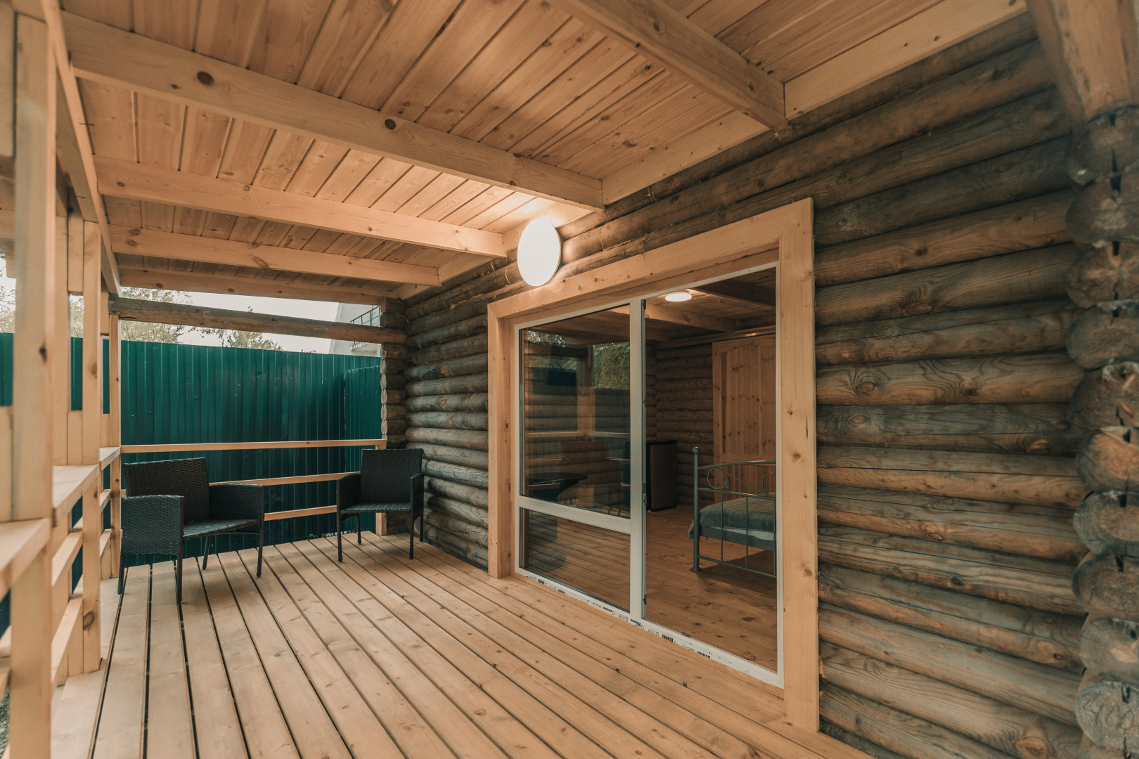 Отель Ист Ривер