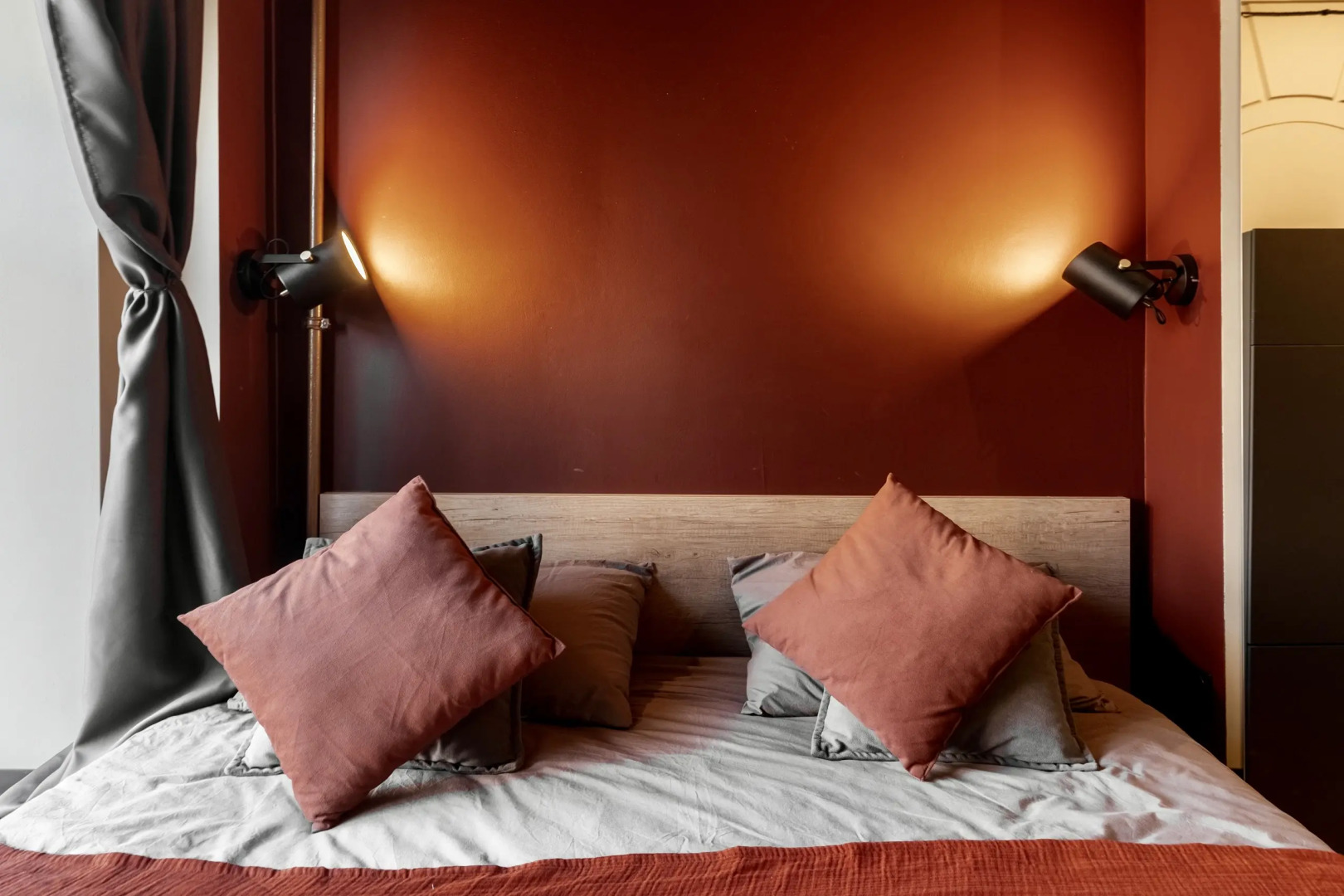 Уютная студия с прекрасным видом в историческом центре Санкт-Петербург