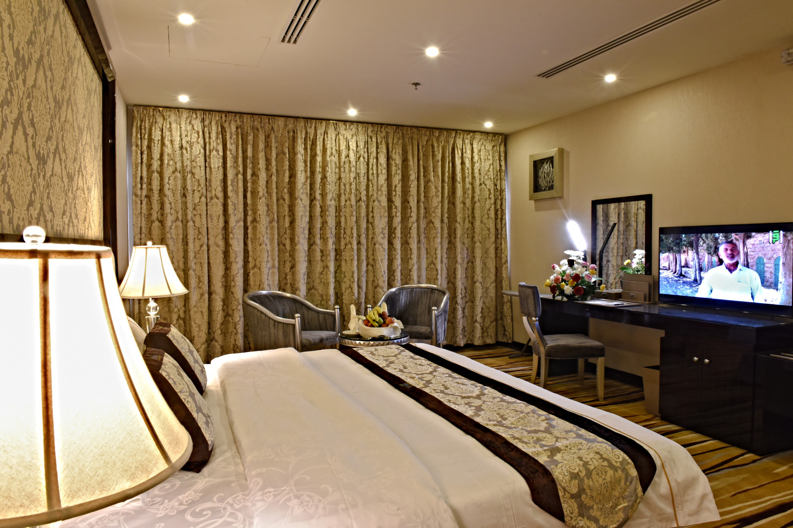 Отель Garden Plaza