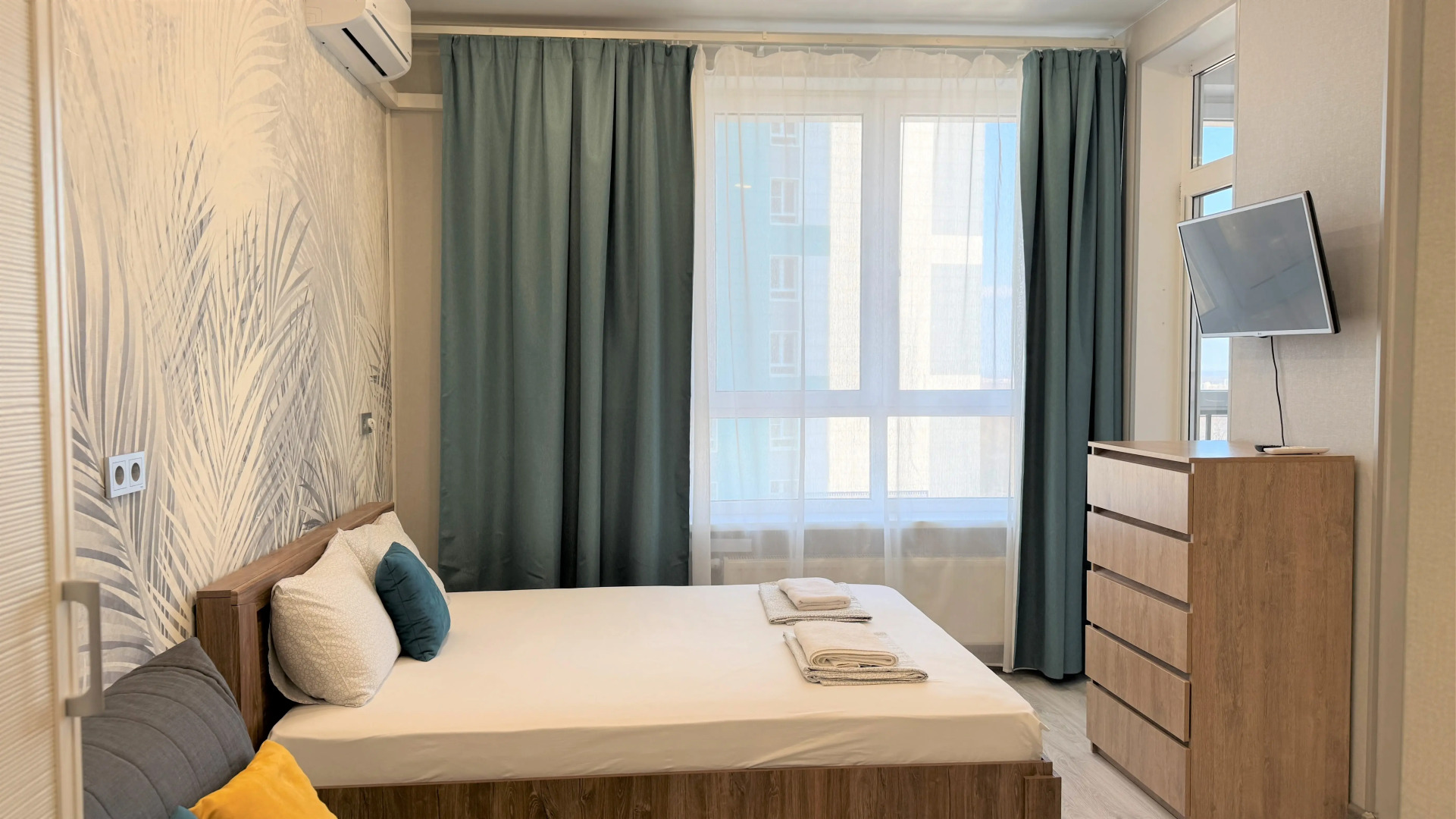 Апартаменты Студия в ЖК Эрмитаж Горсовет Планета