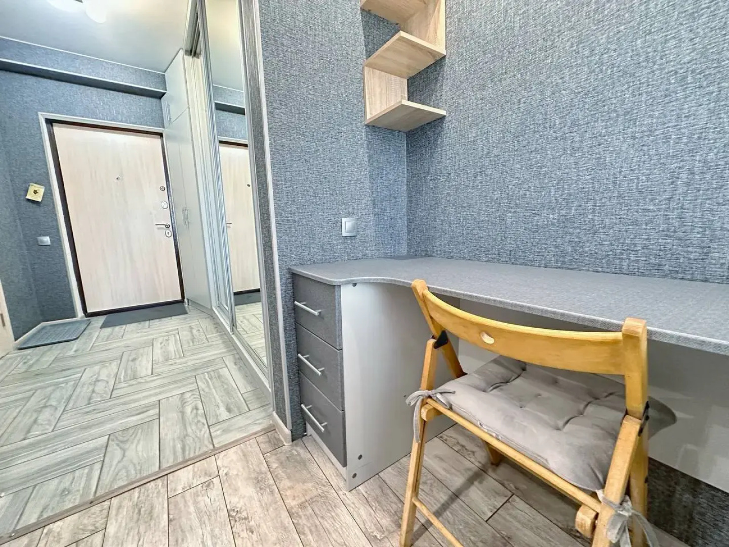 Квартира Галерея РRО на Площади Свободы 4