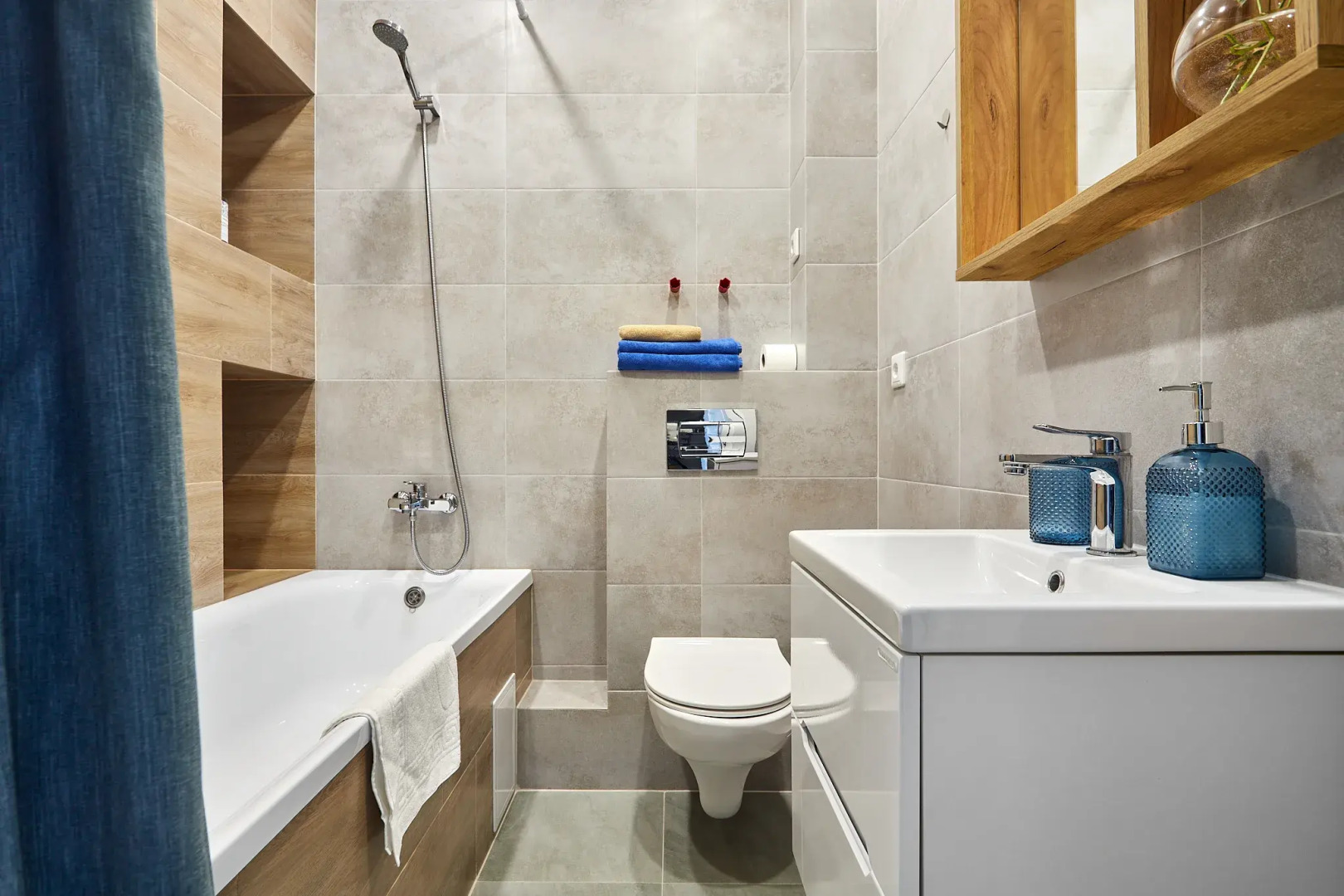 Квартира Дерево и Сталь