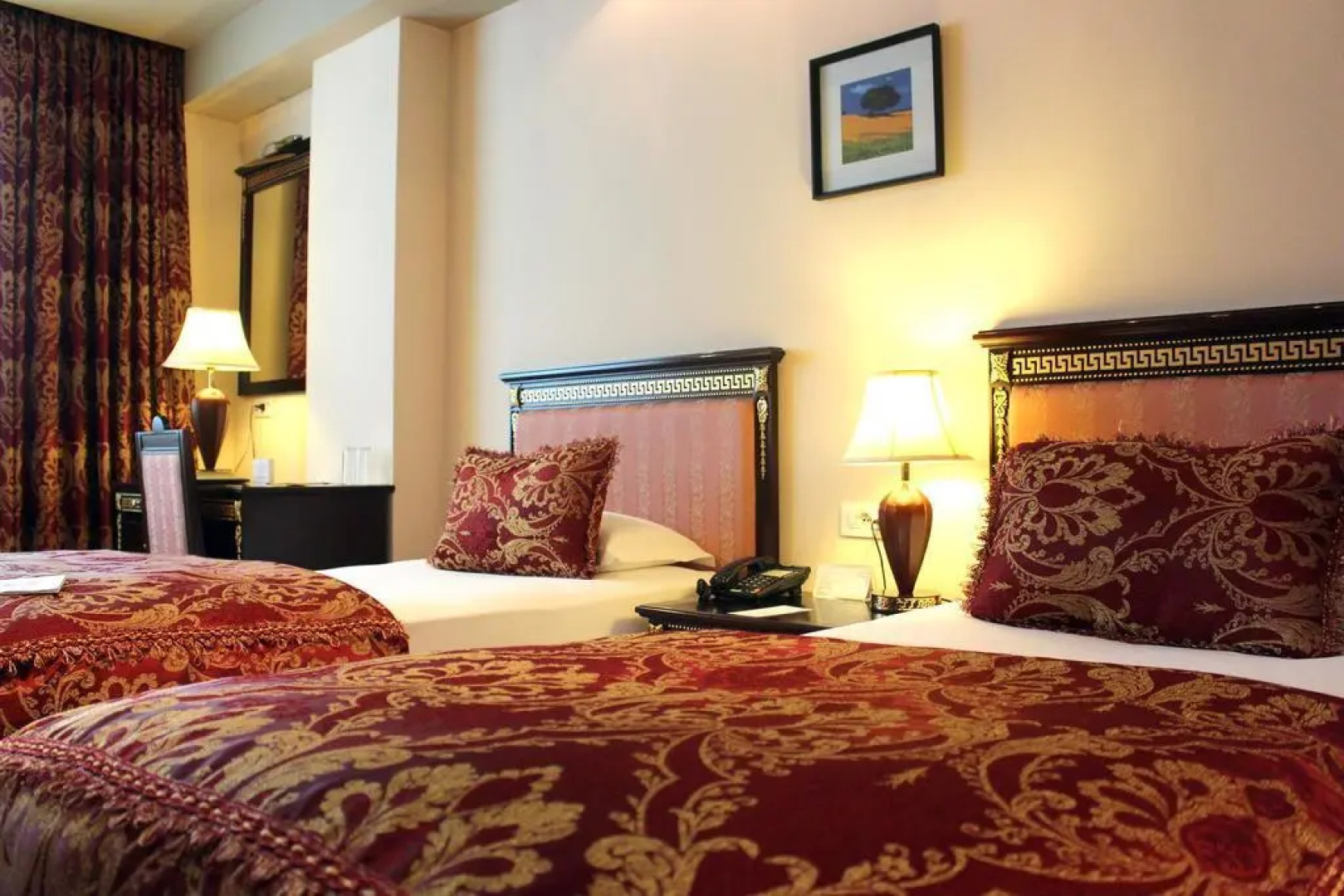 Отель Europa Grand