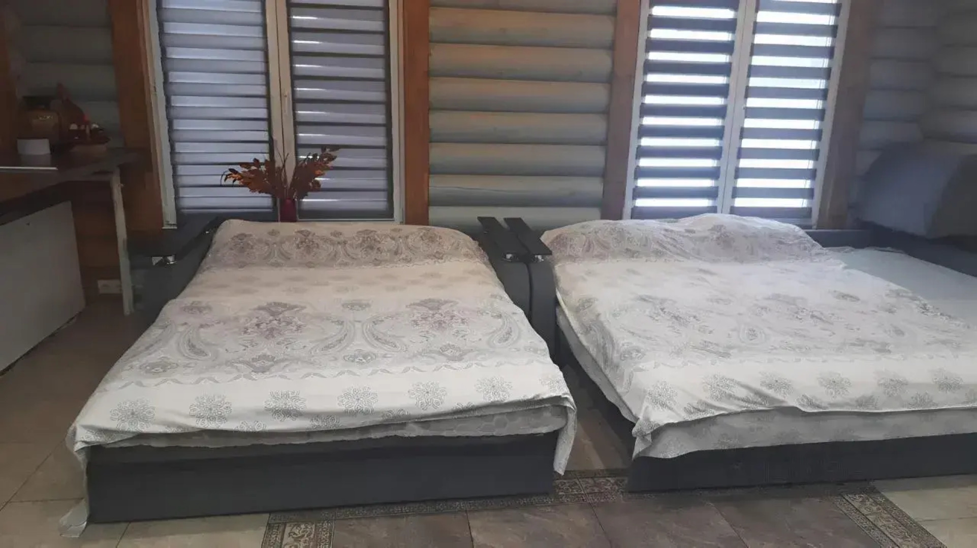 Частный дом с баней у озера