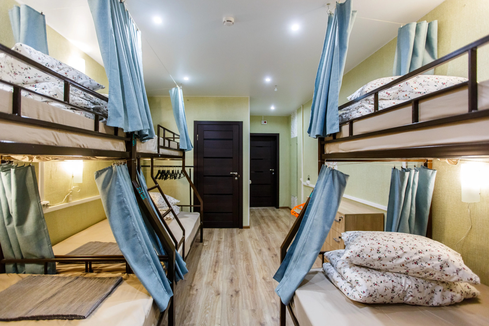 Хостел Найс Крокус