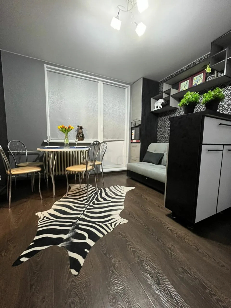 Апартаменты 1-комнатные рядом с Волгой в 6-ом микрорайоне