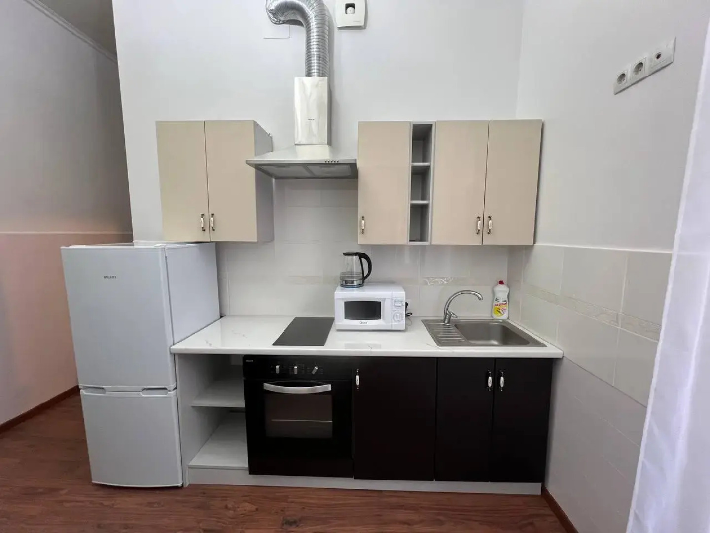 Апартаменты на Городничанской 42/7