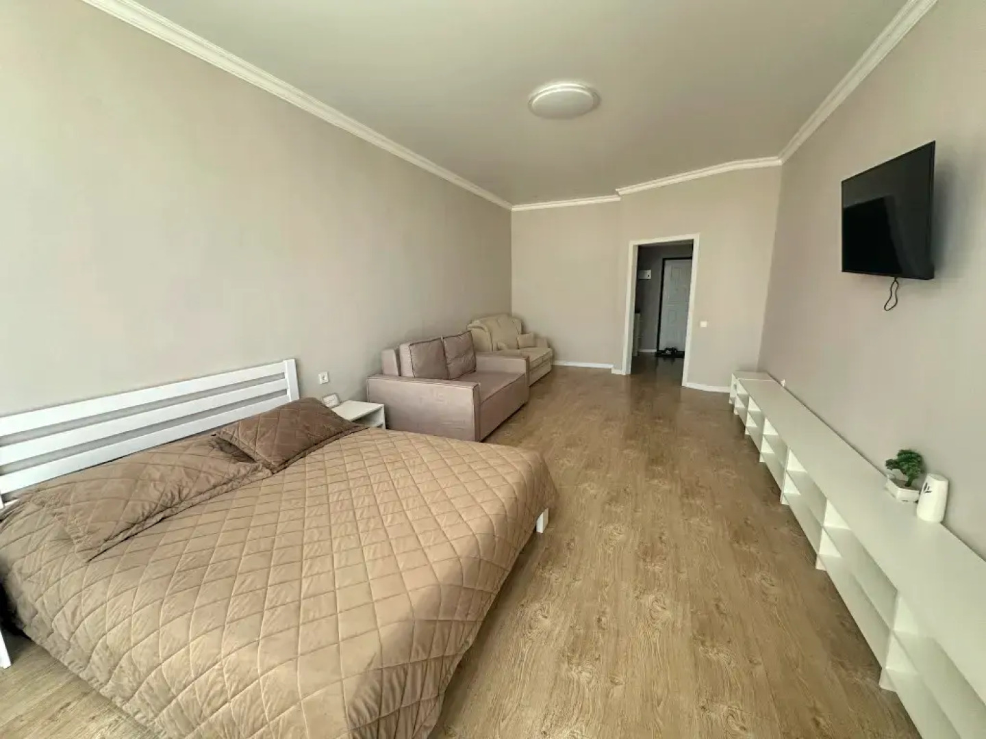 Апартаменты на Пушкина 54 с панорамой и красивым видом на город и парковочным местом