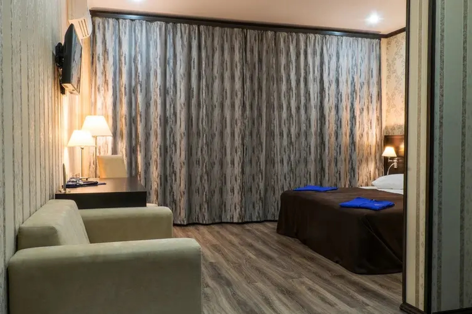 Отель Gold Shark