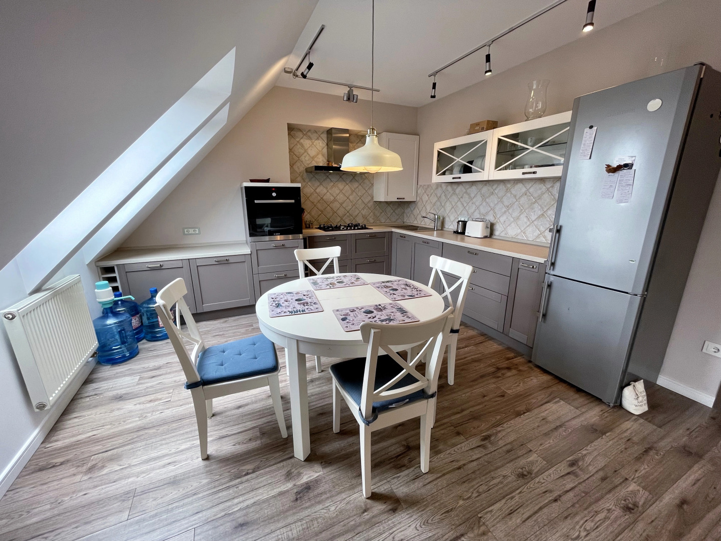 Квартира Трехкомнатная Cемейная в Amalienau