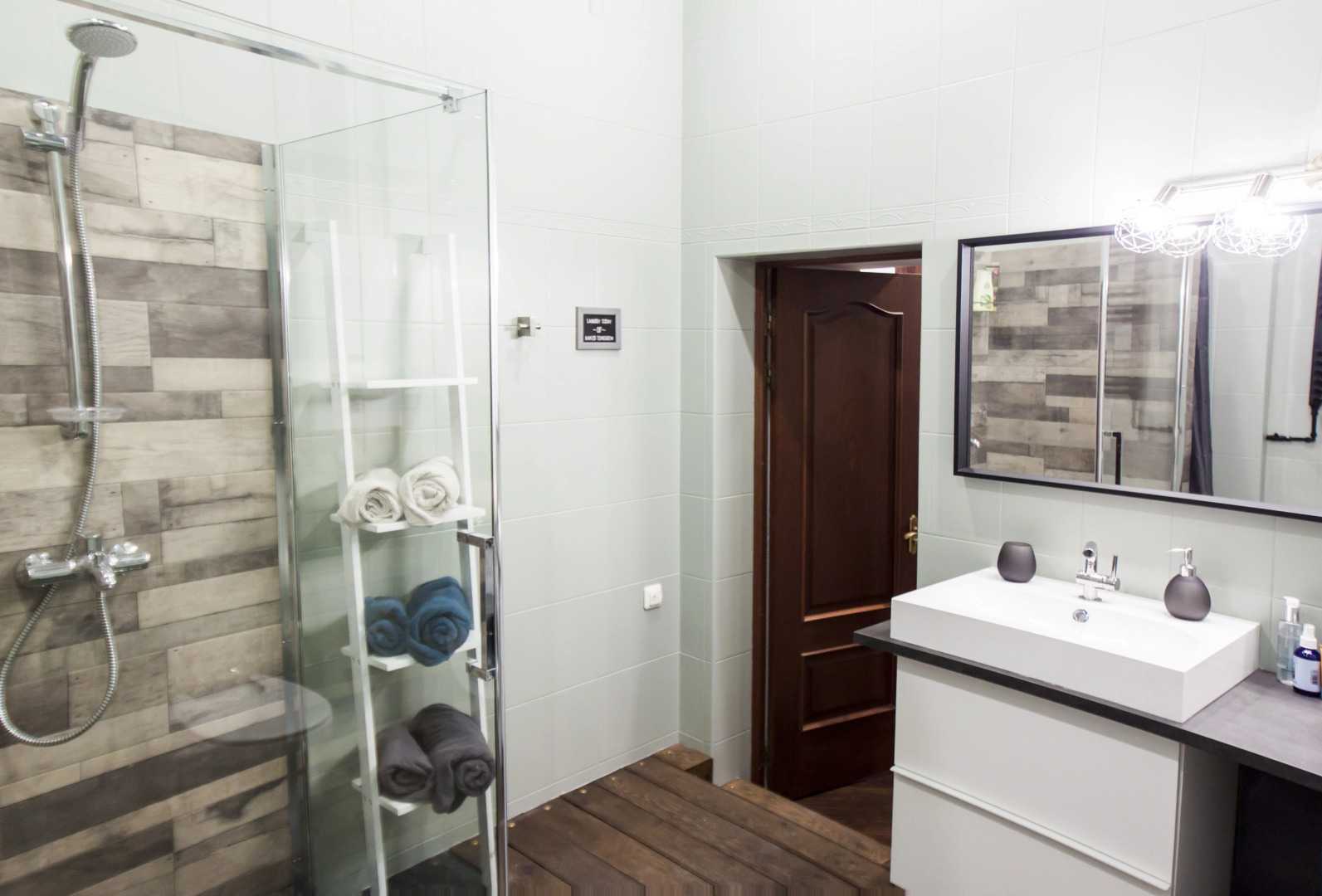 Апартаменты с эркером Александра Блока