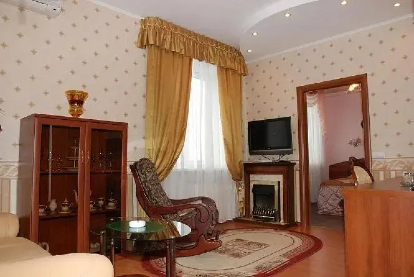 Гостиница Сибирь